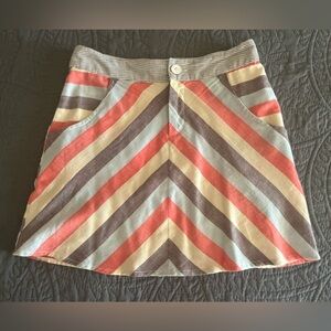 Flutterbye chevron mini skirt size small